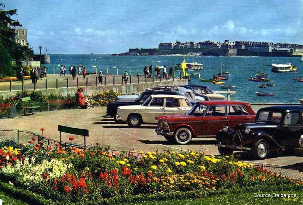 35 Dinard Promenade I.jpg